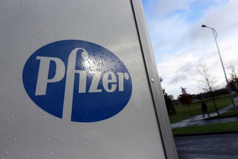 Оценка эффективности вакцины Pfizer повышена до 95%